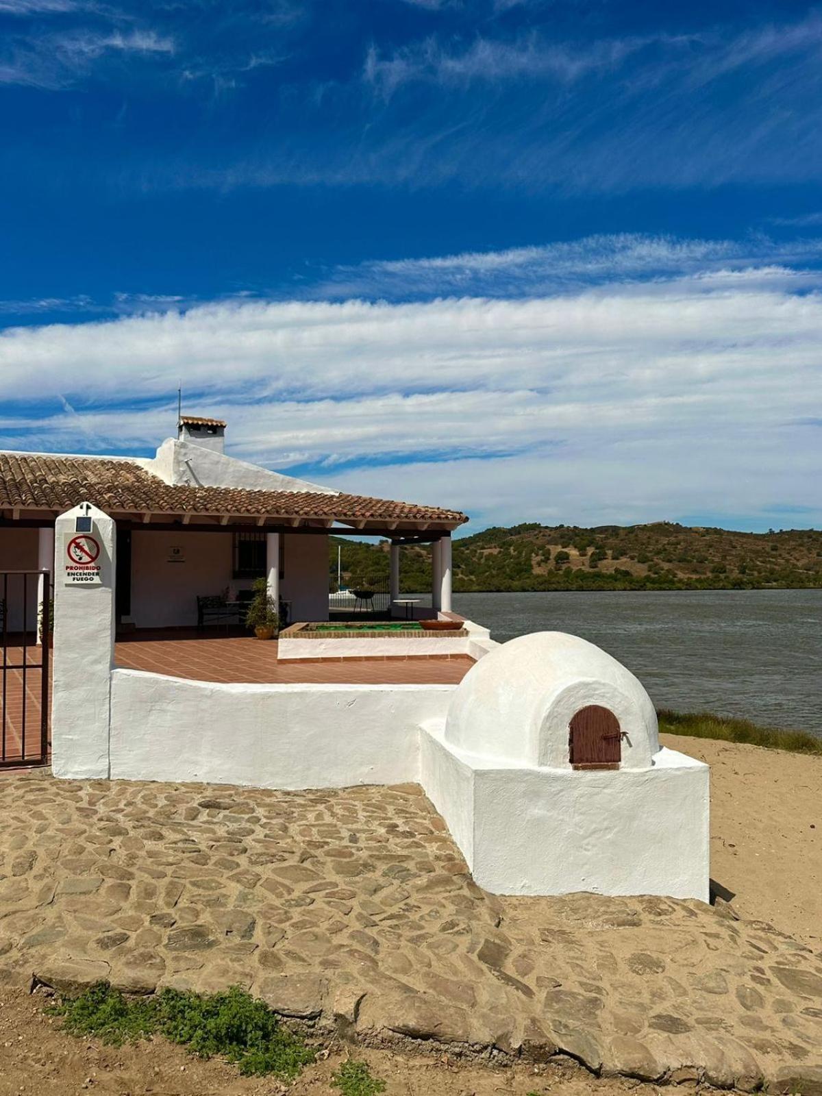 Magnifica Casa A Orillas Del Guadiana هويلفا المظهر الخارجي الصورة